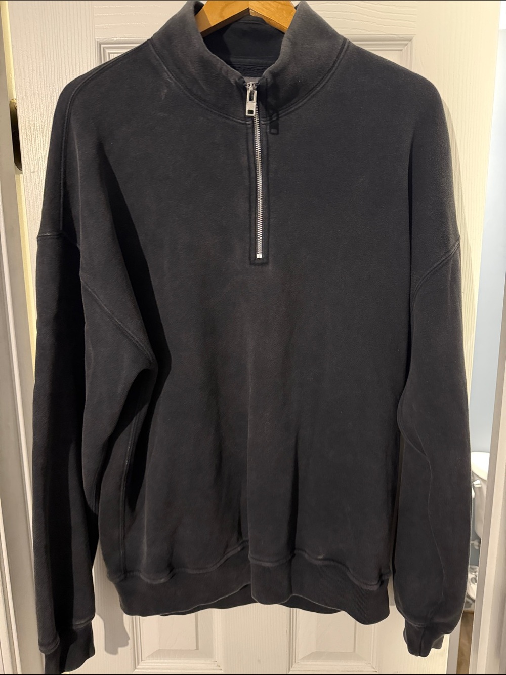 Abercrombie & Fitch Black Half-Zip Pullover Sweatshirt